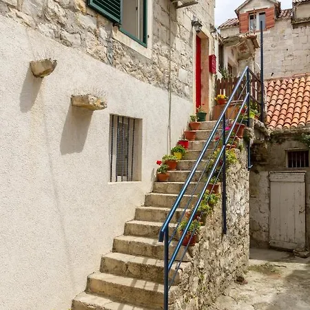 Lovely Next To Old Town